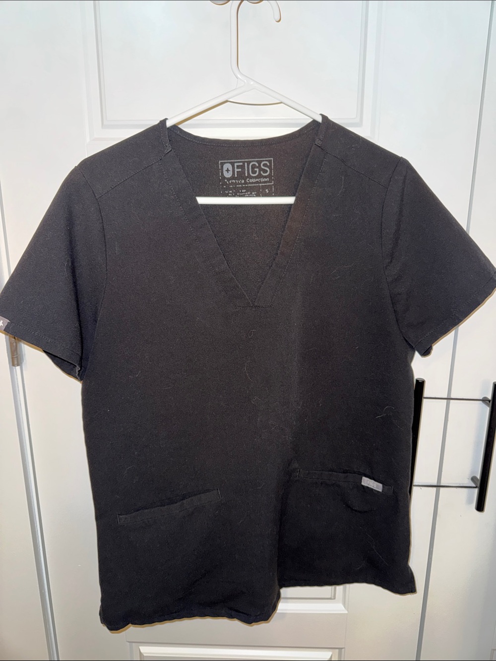 🔹SMALL FIGS CASMA SCRUB TOP - black